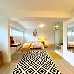 Bright Executive Space Calm Rest And Work